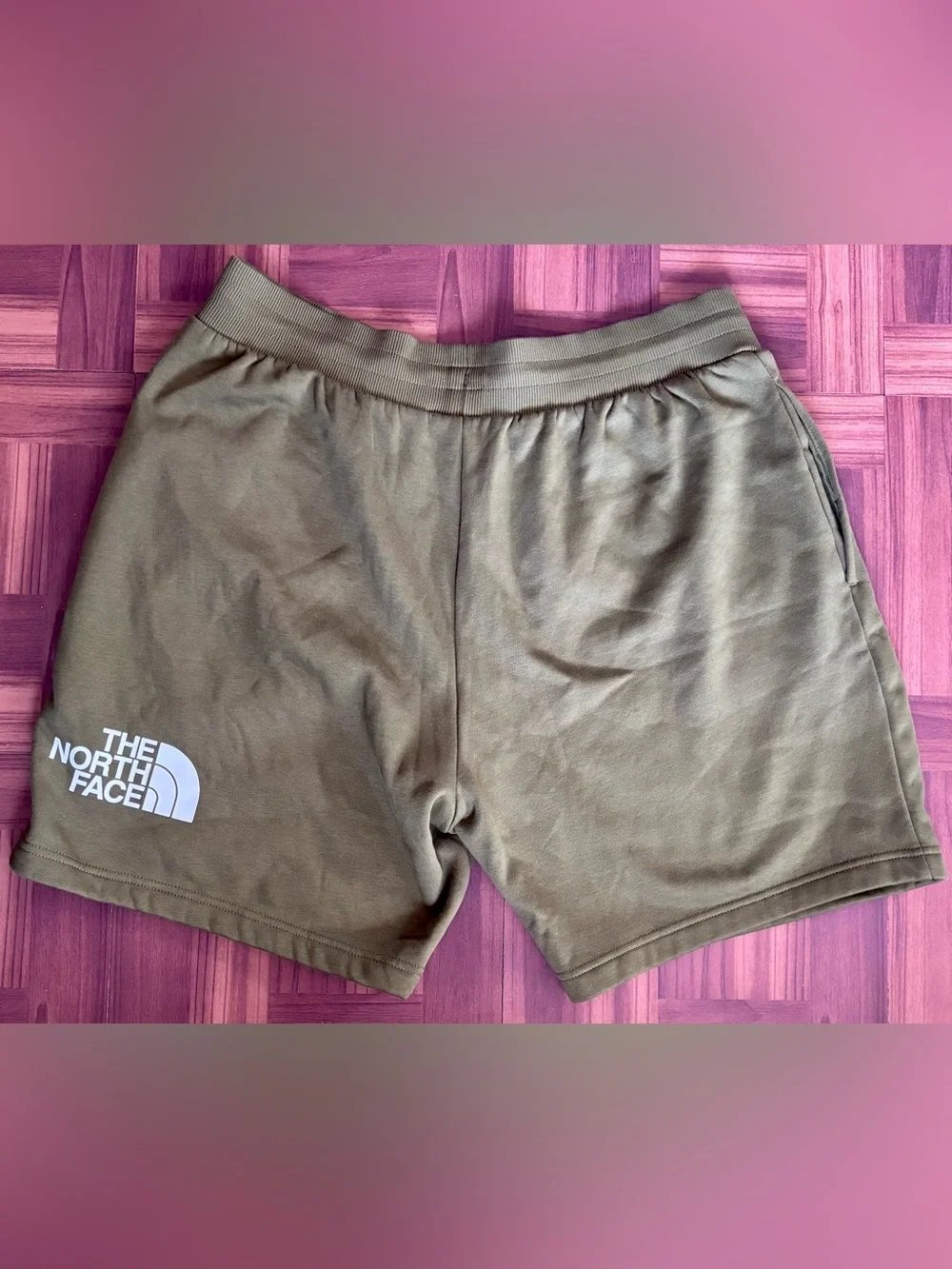 The North Face Olive Green Men’s Athletic Shorts Size XL